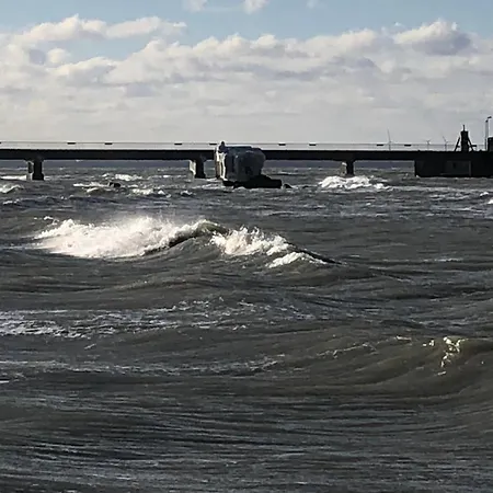 Dorfperle, Nahe Ostsee&kiel, Parkplatz *